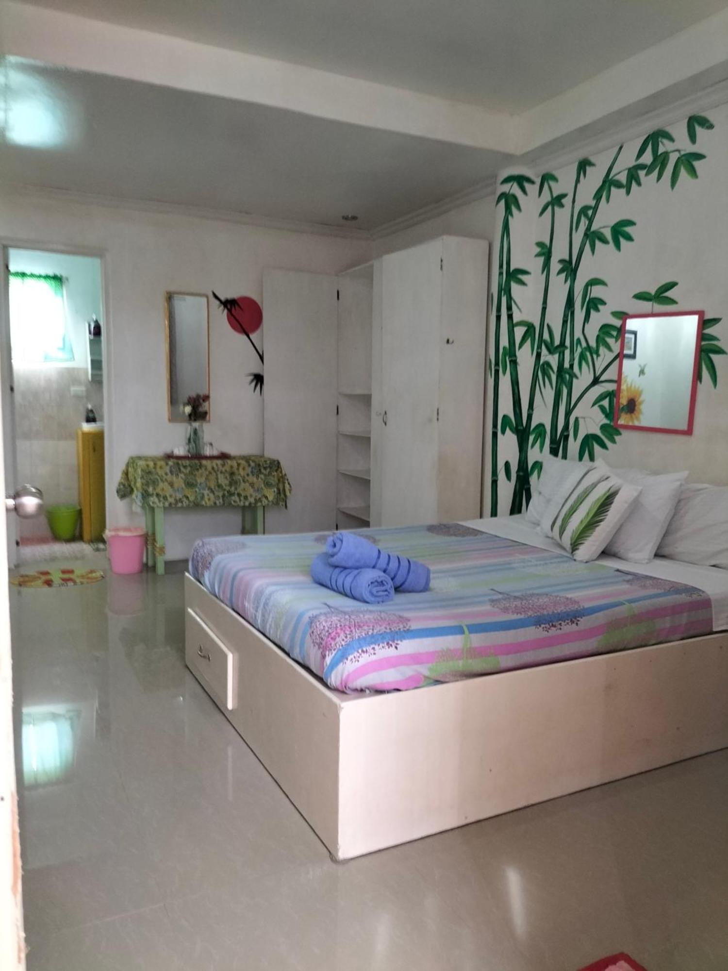 Cronin Residence Resort Ослоб Екстер'єр фото