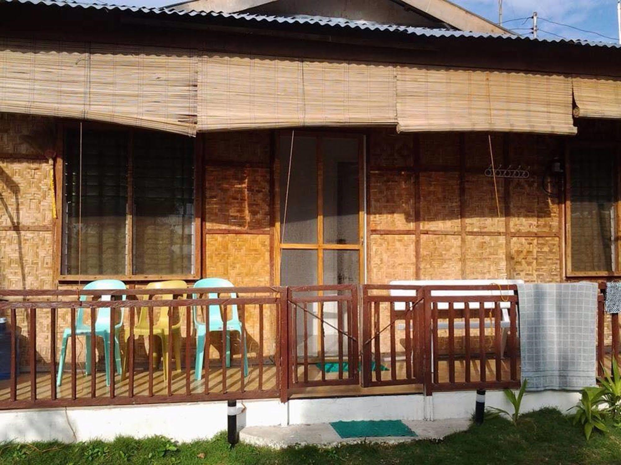 Cronin Residence Resort Ослоб Екстер'єр фото